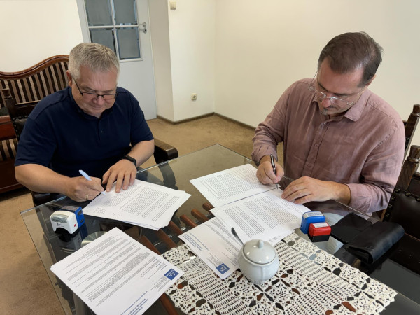 PODPISANIE UMOWY Z WYKONAWCĄ