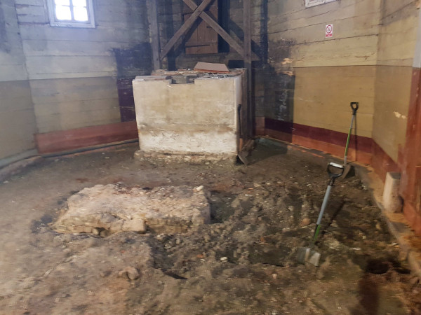 POSTĘPY PRAC PRZY KOŚCIELE W DUBIE