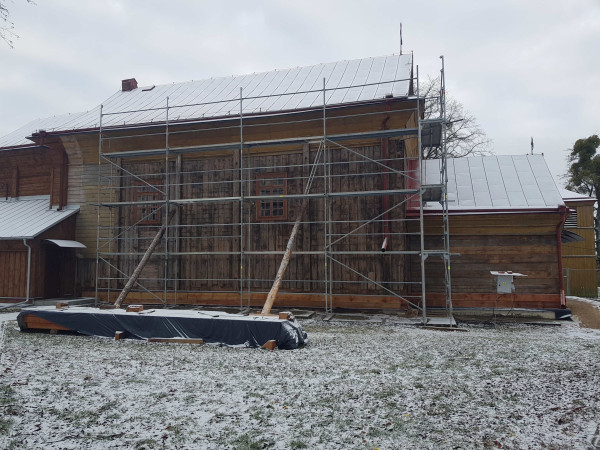 POSTĘPY PRAC PRZY KOŚCIELE W DUBIE